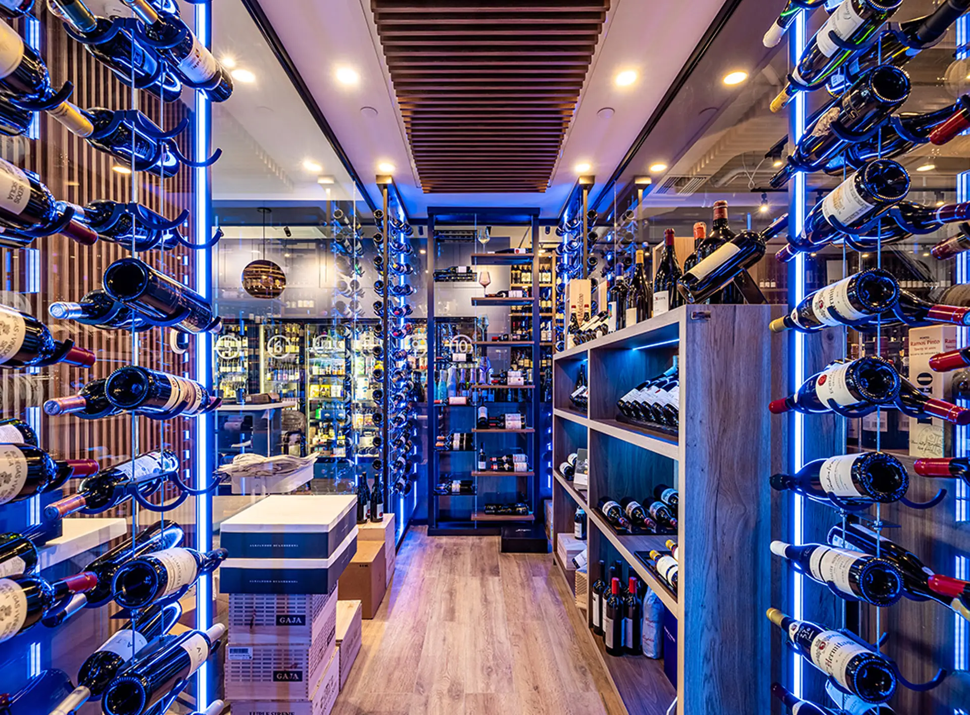 Commercial restaurant wine display by CellArtus